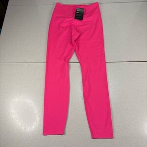 NEW WITH TAGS Nike Women's Hot Pink Training Leggings Size Petite Small